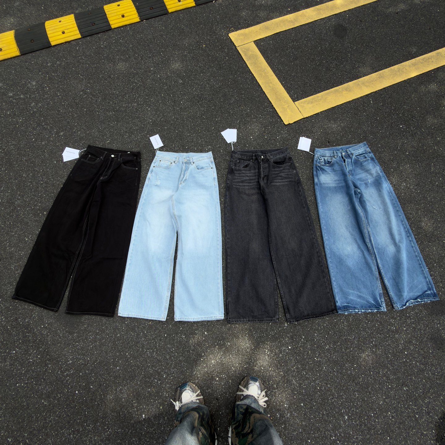 Acne Studios 1981 Wide Jeans